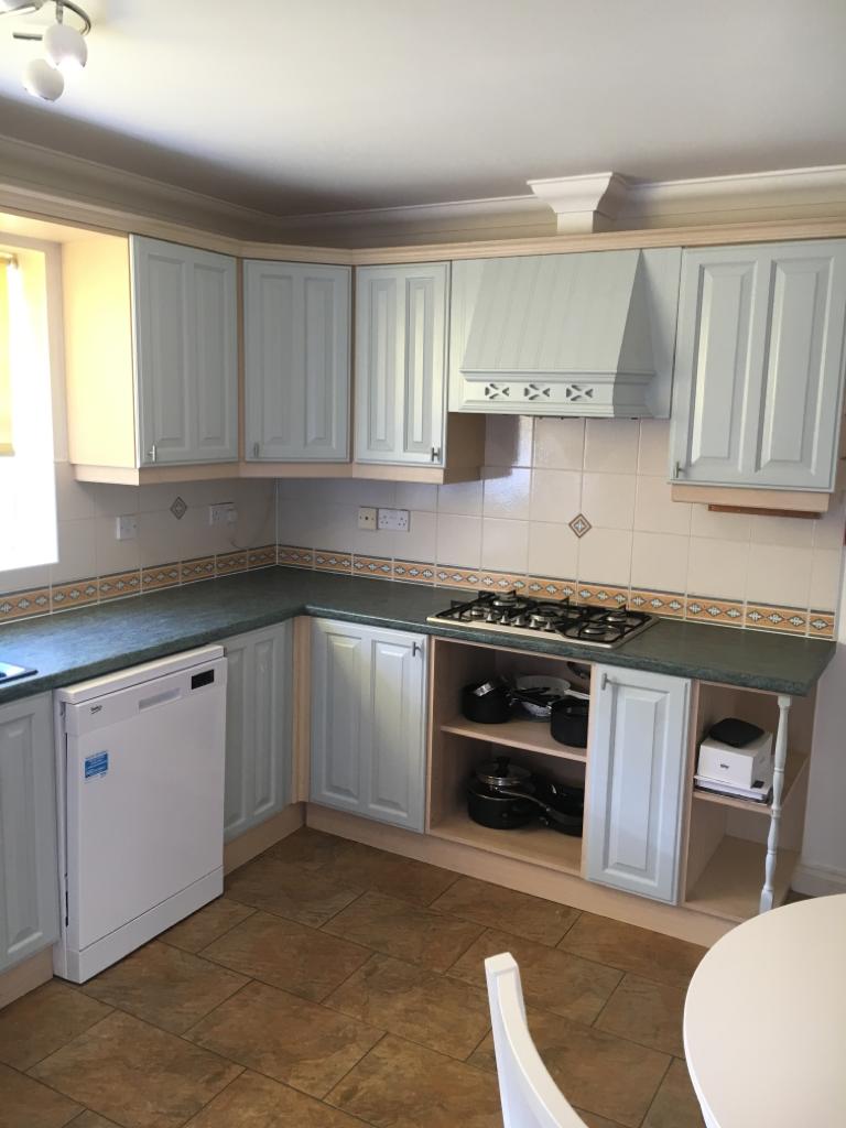 Kitchen Woodbridge before 2